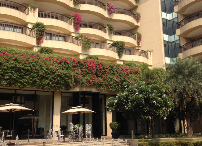 Leisure Resorts & Hotels